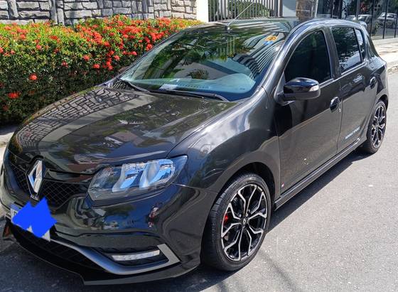RENAULT SANDERO 2.0 16V HI-FLEX RS MANUAL RENAULT SANDERO 2.0 16V HI-FLEX RS MANUAL